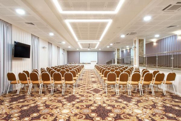 Business Hotel Continental (Belgorod)